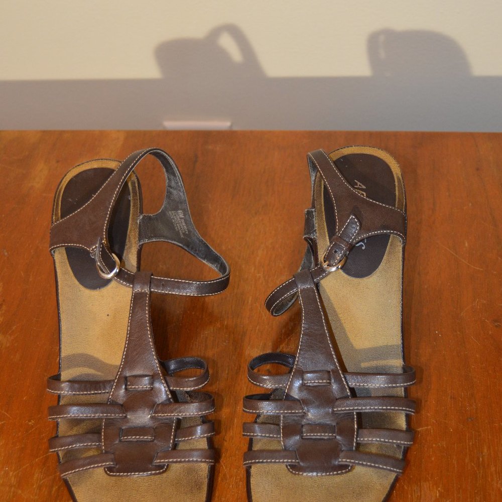 Aerosoles Brown Sandels